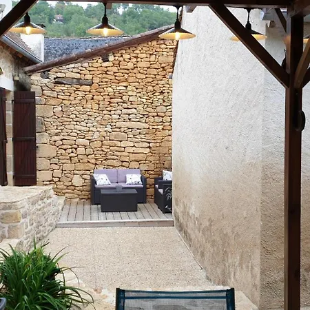 Holiday home Escapade A 2 Sur Avec Jardin Cosy *